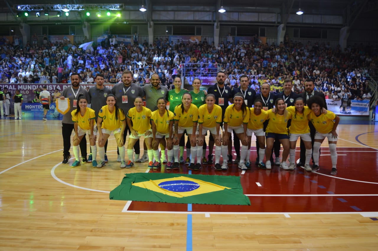 Atual tricampeão, Brasil desiste do Mundial feminino de futsal e dá lugar à  Malásia - ESPN